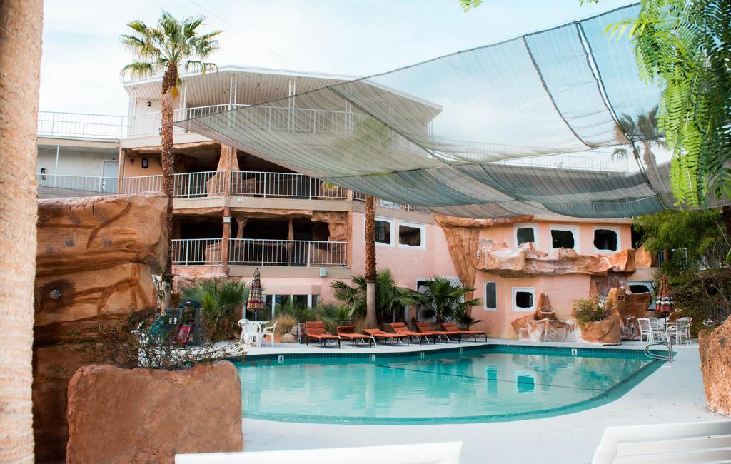 Hyundae Resort And Spa Desert Hot Springs Exterior foto